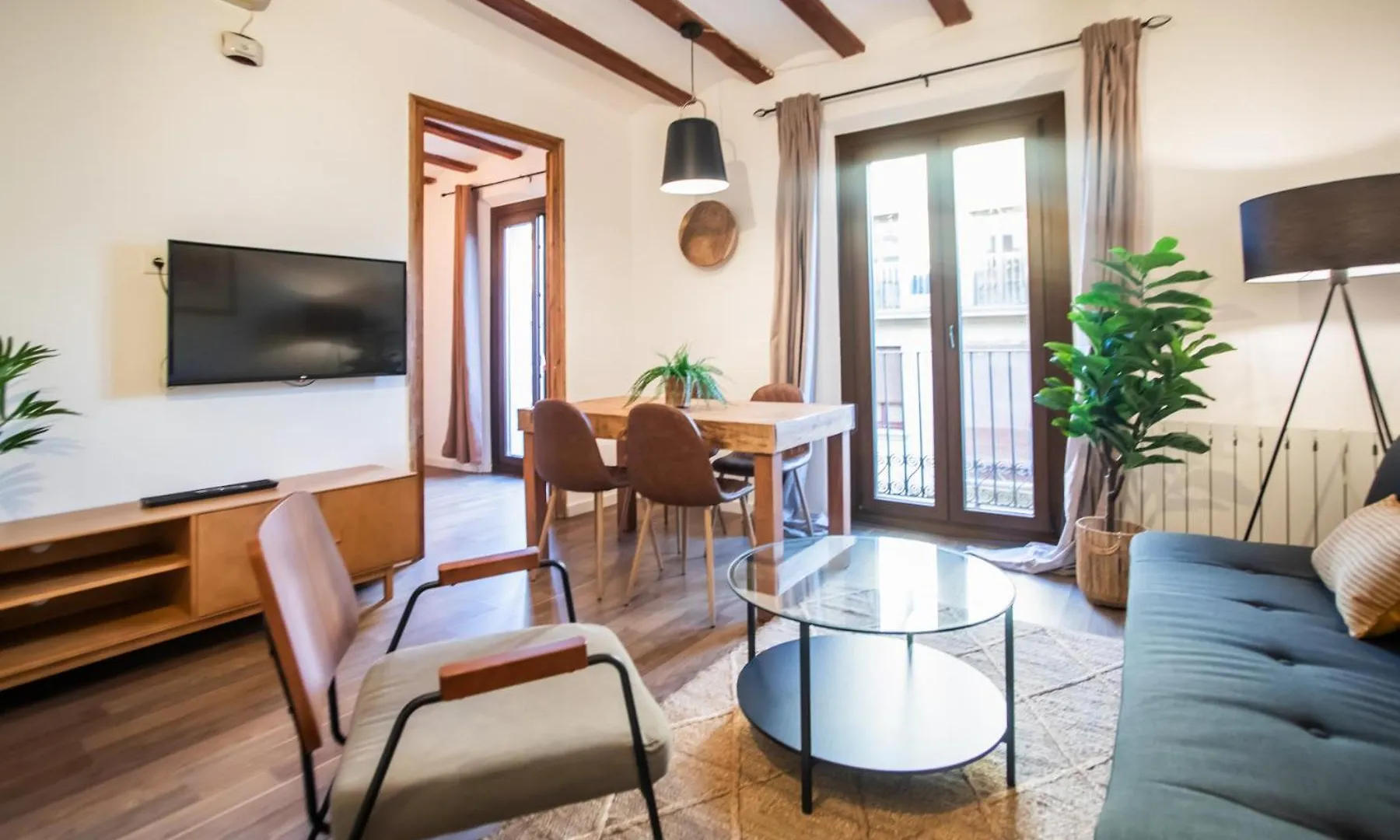 32Ros1063- Brand New 1 Bedroom Flat In Paralel Barcelona Apartment